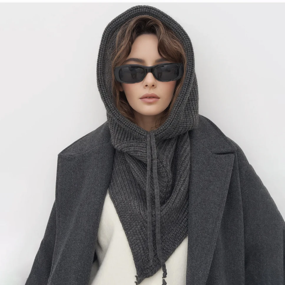 Женская вязаная шапка-бини с шарфом - съемный капюшон «бесконечность» - Фотография_5