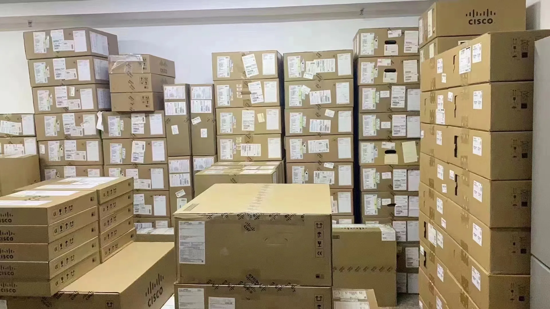 Del emc unity xt300 гибридная вспышка - Фотография_3