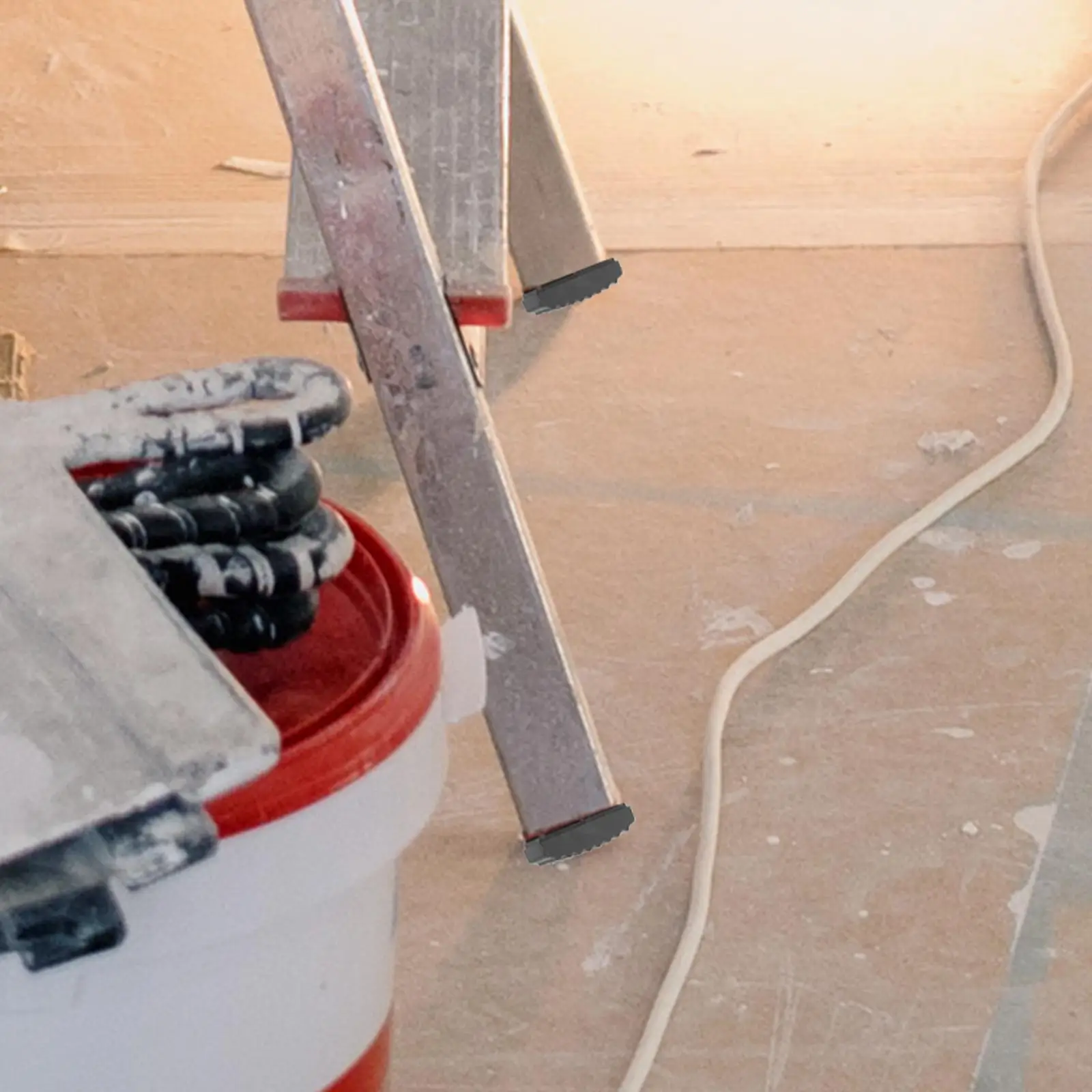 Нескользящие чехлы на ножки лестницы - Фотография_4