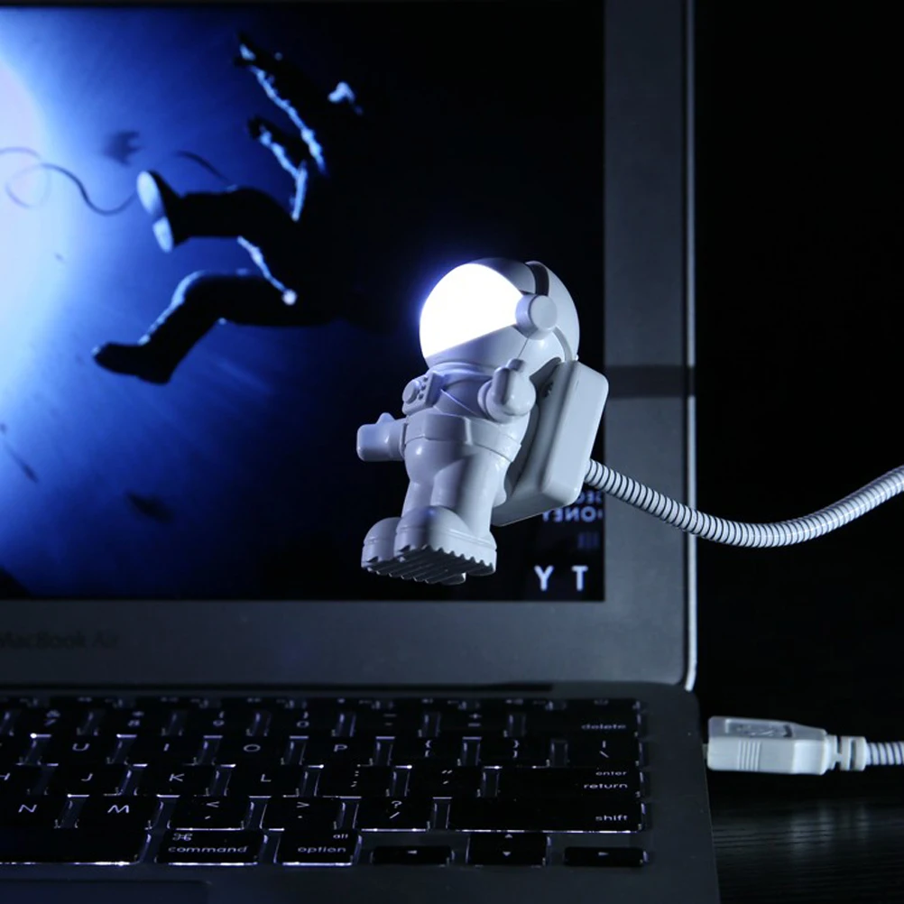 Космонавт астронавт usb светодиодный - Фотография_5