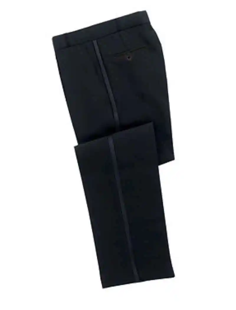 Классические свадебные смокинги для жениха - Фотография_4