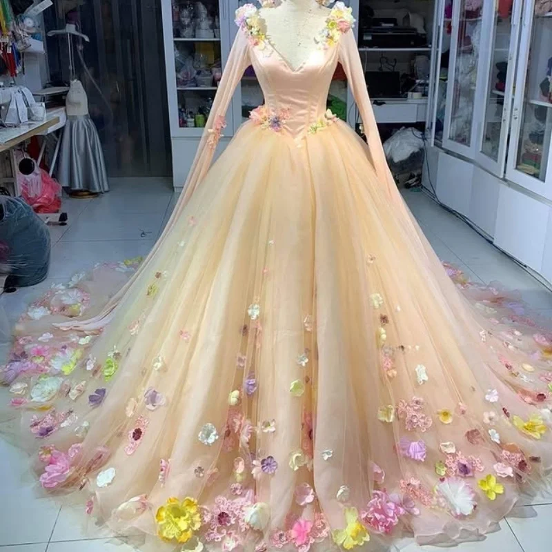 Простые светлые платья quinceanera