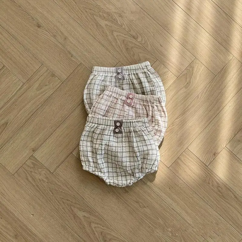 Детские шорты в клетку