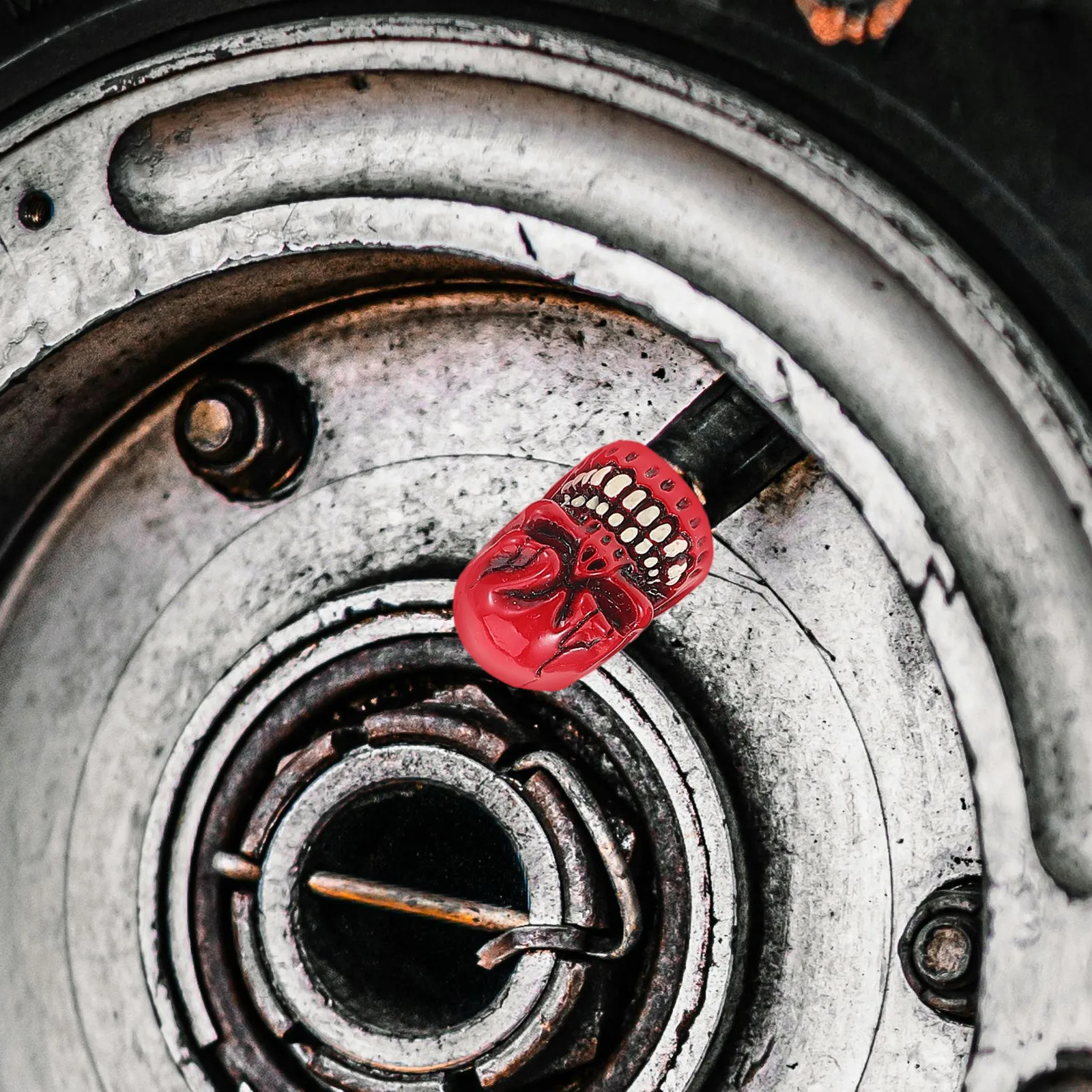 Универсальные колпачки для штока клапана с черепом - Фотография_2