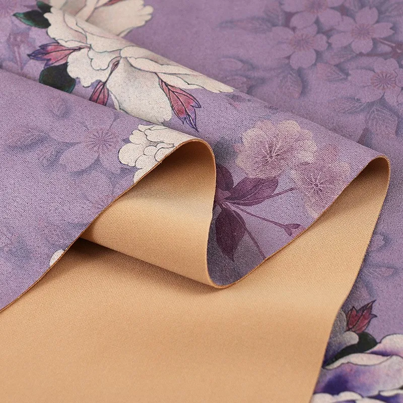 Платье cheongsam из кожи и бархатной - Фотография_2