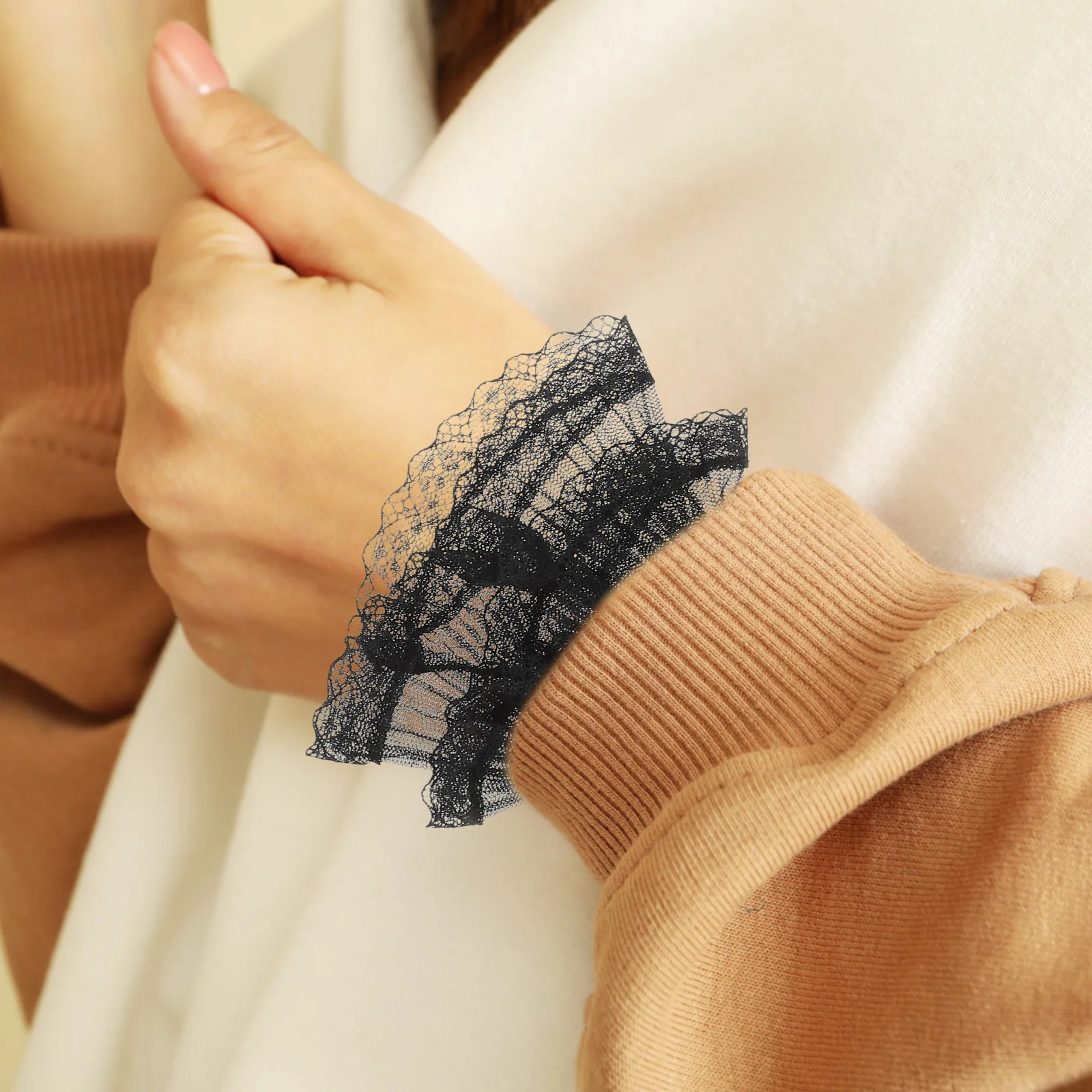 Женские декоративные манжеты - Фотография_6