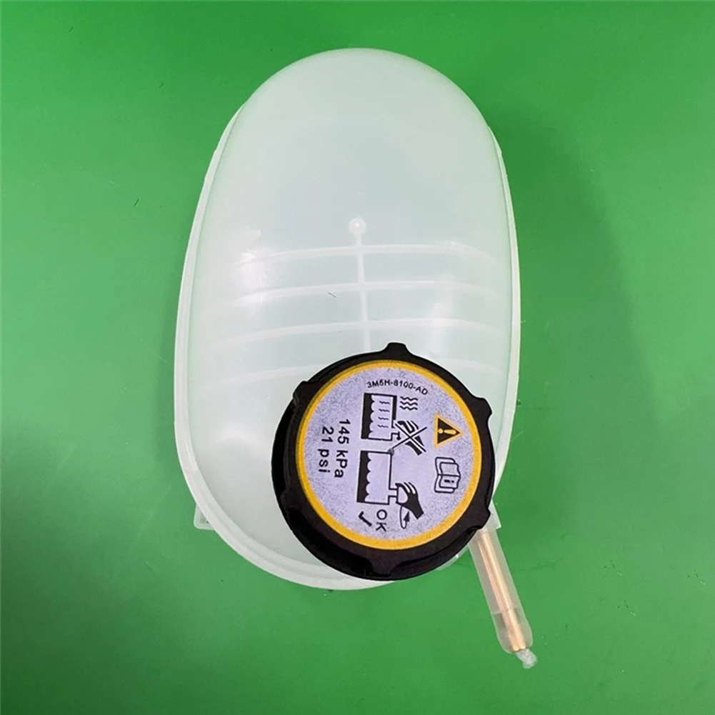 Резервуар радиатора автомобиля - Фотография_6