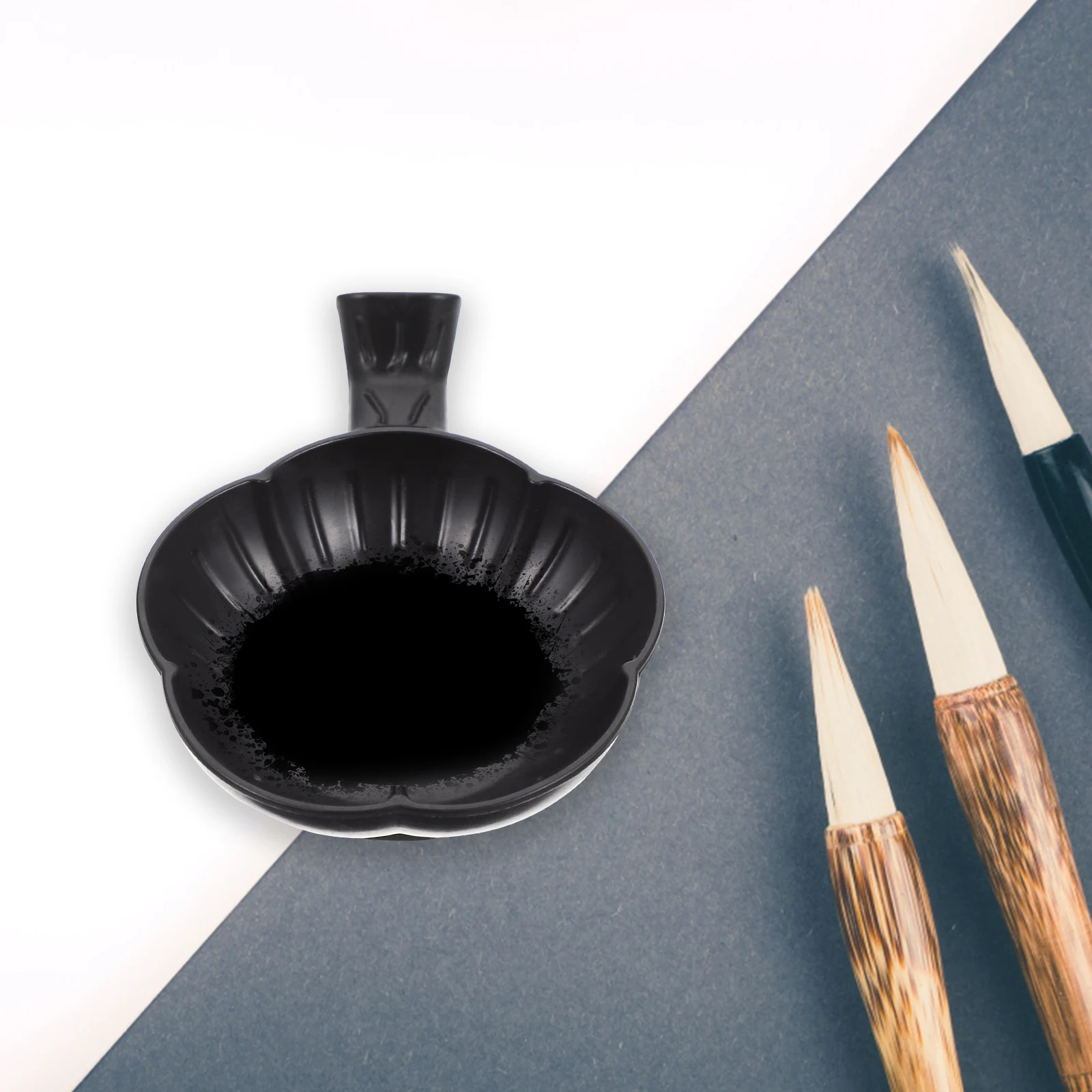 Пластиковое блюдо с чернилами - Фотография_6