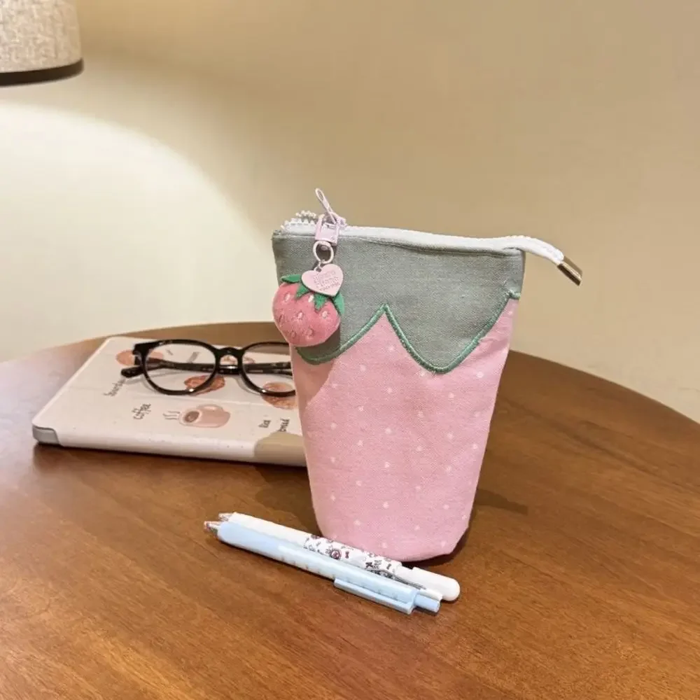 Cute strawberry pen bag foldable - Фотография_4