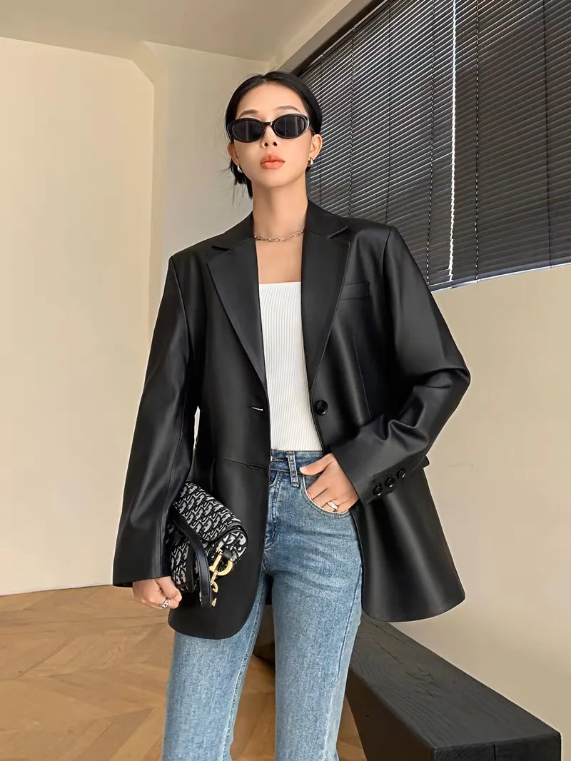 Женская негабаритная куртка из натуральной кожи - Фотография_3