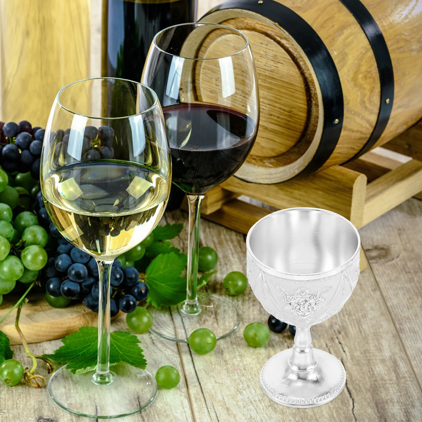 Нежные бокалы для вина в европейском стиле - Фотография_5