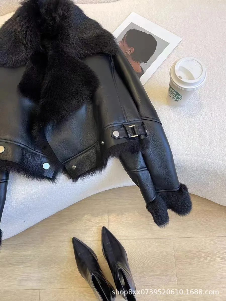 Пальто из искусственной кожи - Фотография_6