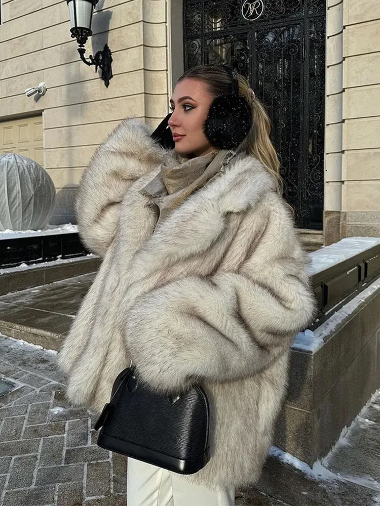 Женское свободное пальто из искусственного меха с лацканами - Фотография_4