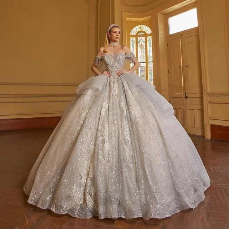 Блестящее розовое платье quinceanera - Фотография_4