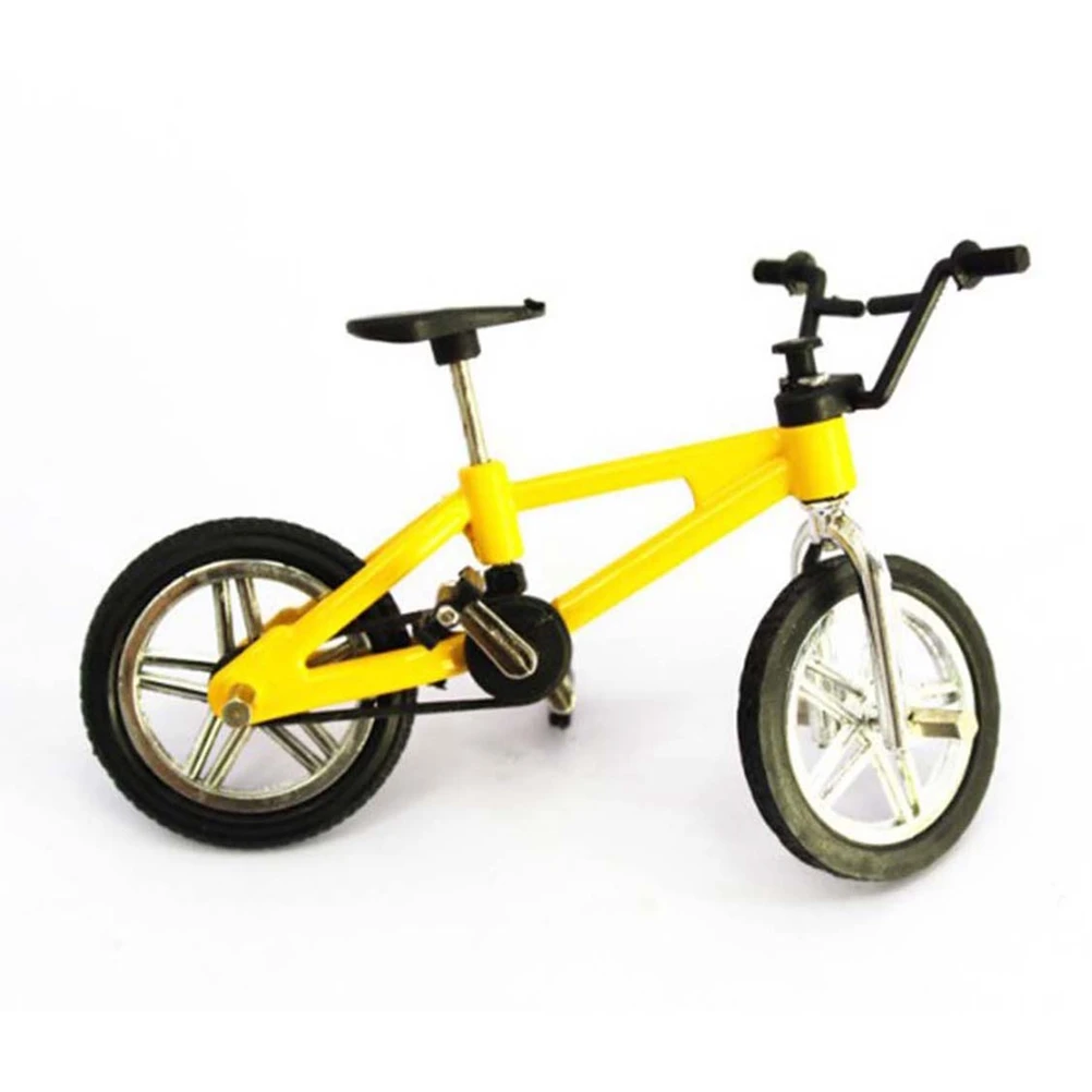 Модель велосипеда из сплава