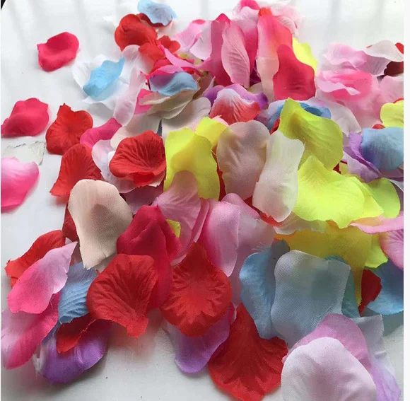 Искусственные лепестки роз - Фотография_2