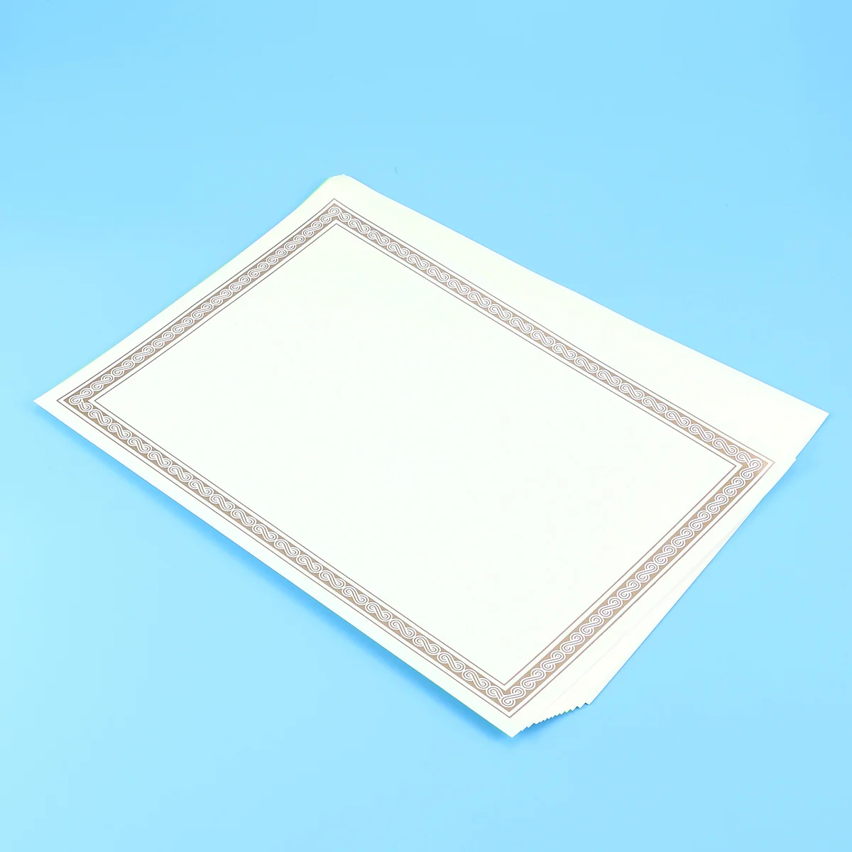 Бумага формата а4 с золотой каймой - Фотография_4