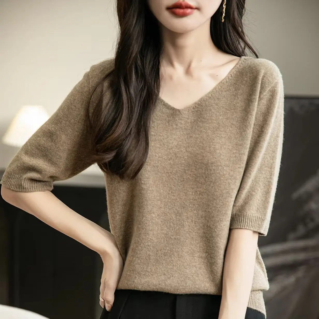 Женские топы с v-образным вырезом - Фотография_6