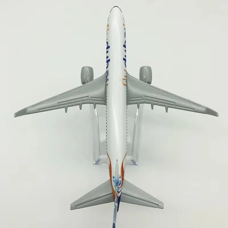 16 см dubai airlines b737 модель самолета из сплава - Фотография_4