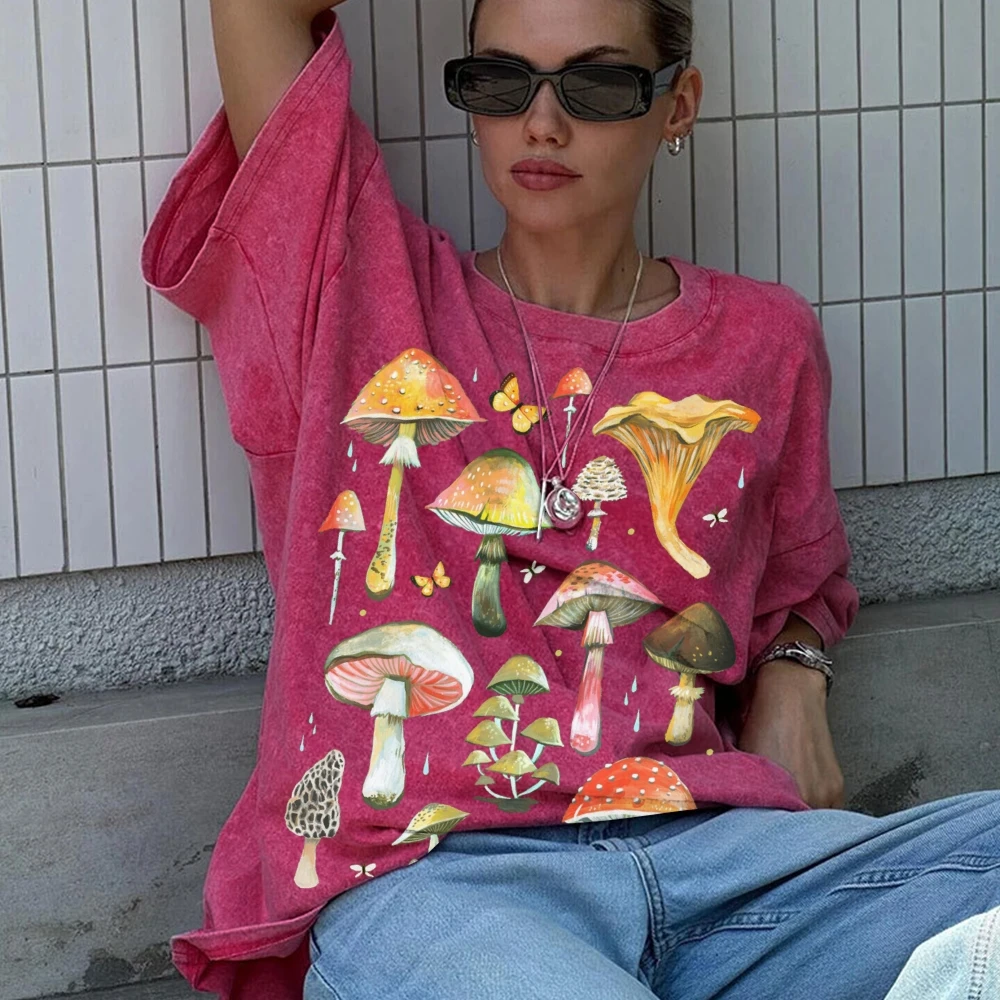 Футболка с потертыми плечами в стиле ретро - Фотография_4