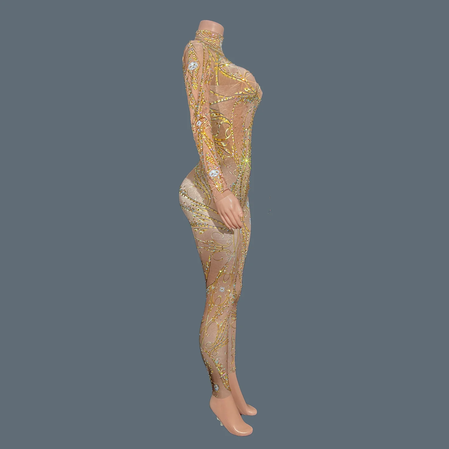 Золото, стразы, спандекс - Фотография_4