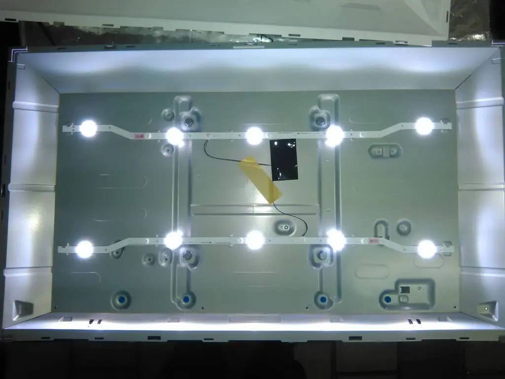 Лента светодиодной подсветки ue32j4500ak - Фотография_6