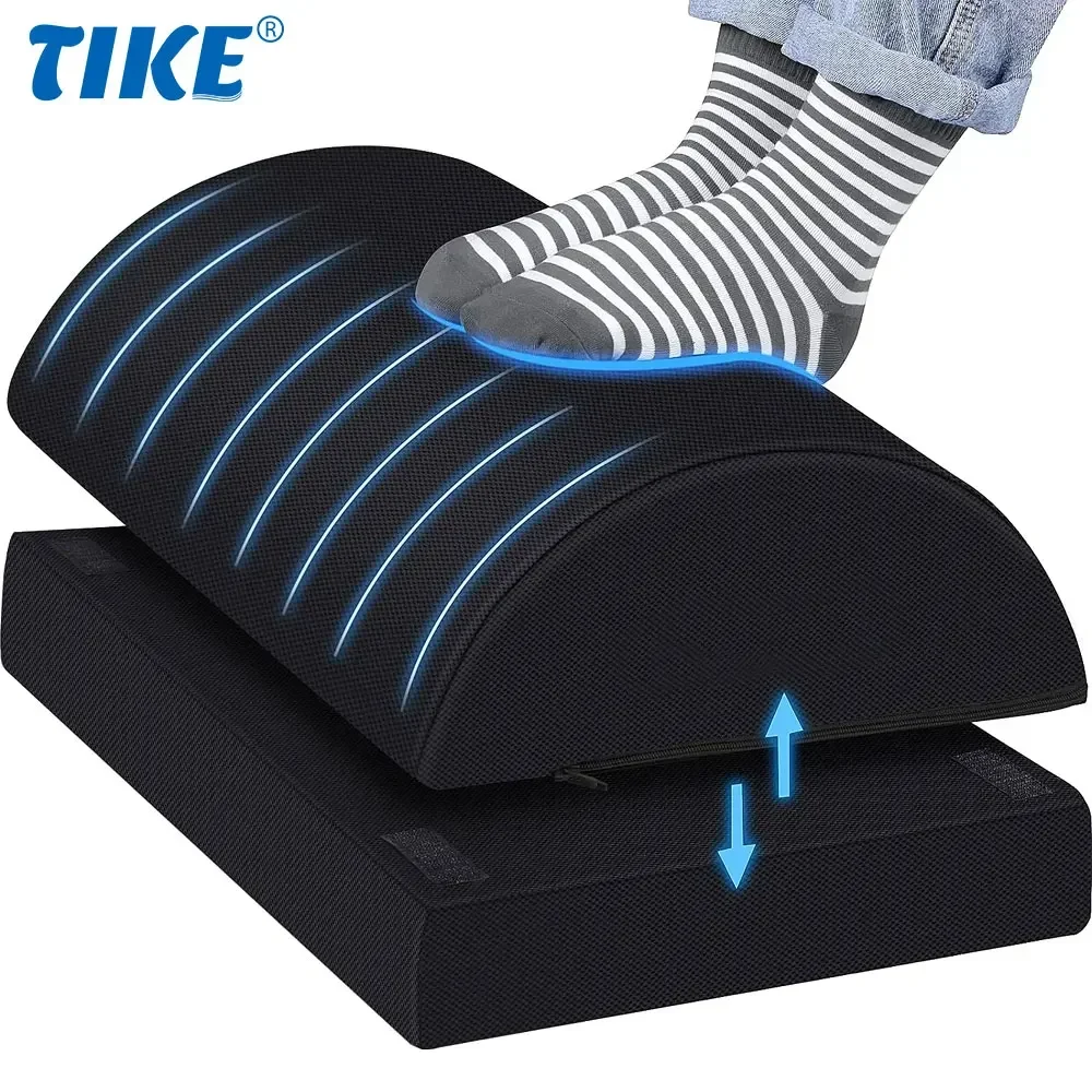 Подставка для ног под столом в работе