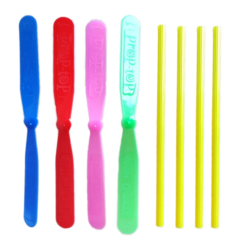 В упаковке новых экзотических игрушек для детей