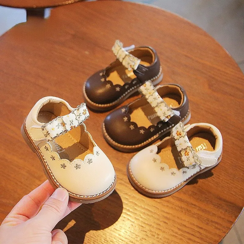 Springandautumn1-3babygirlsoft