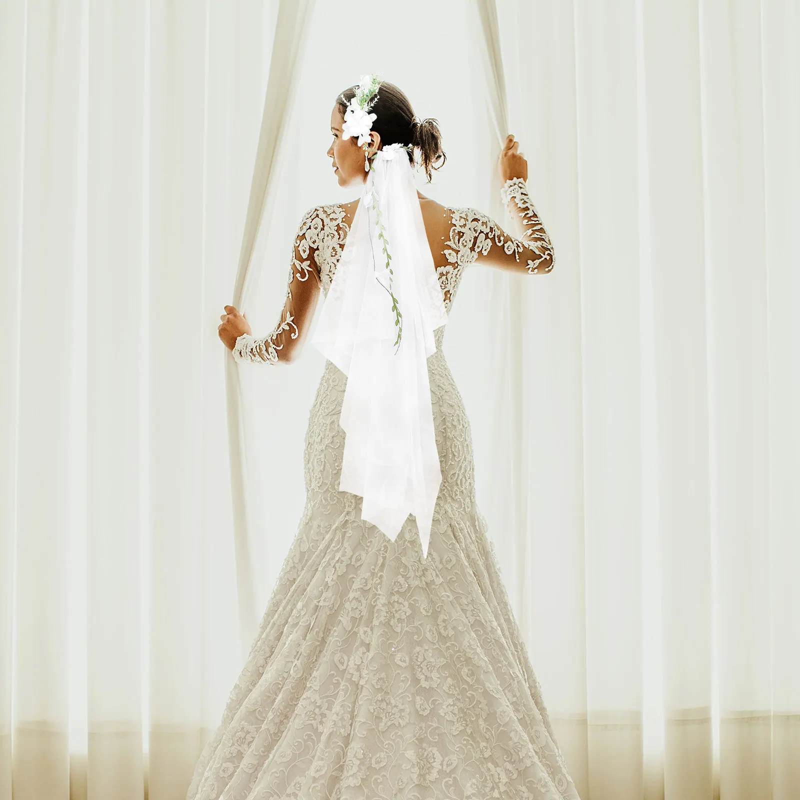 Элегантная пластиковая вуаль из ротанговой пряжи