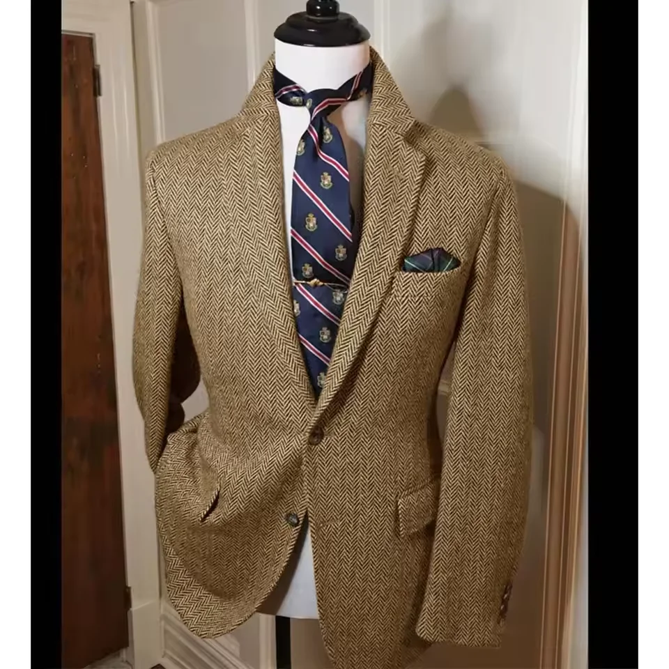 Мужской пиджак с узором «елочка»