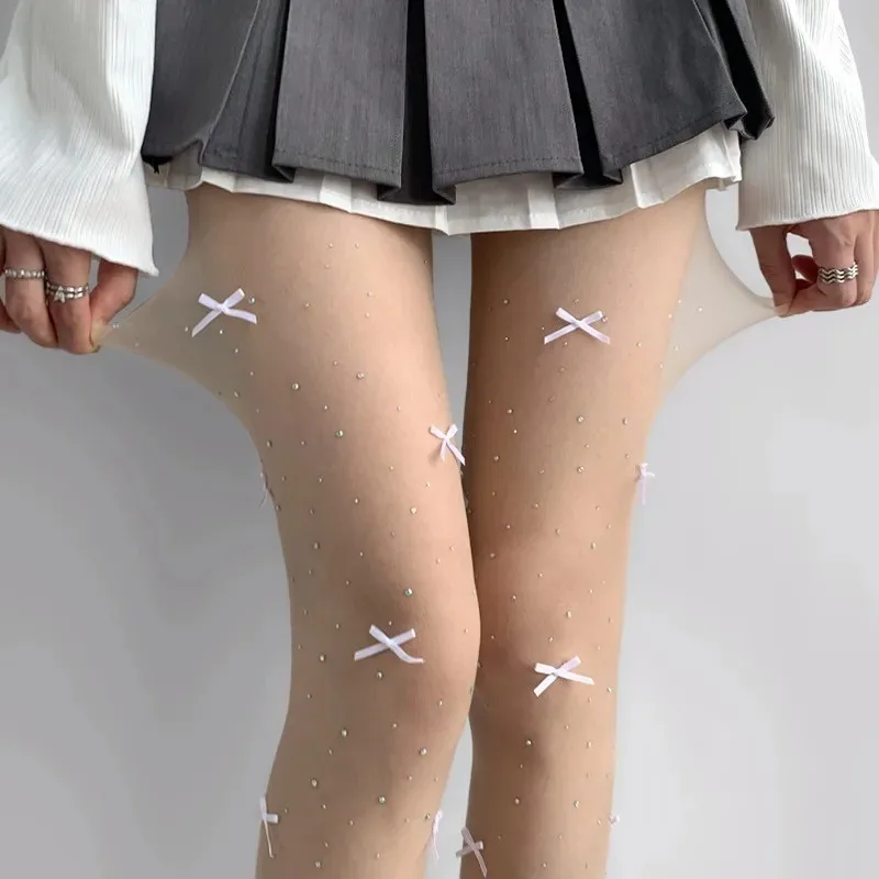 Японские колготки в стиле лолиты с бантом и вышивкой - Фотография_2