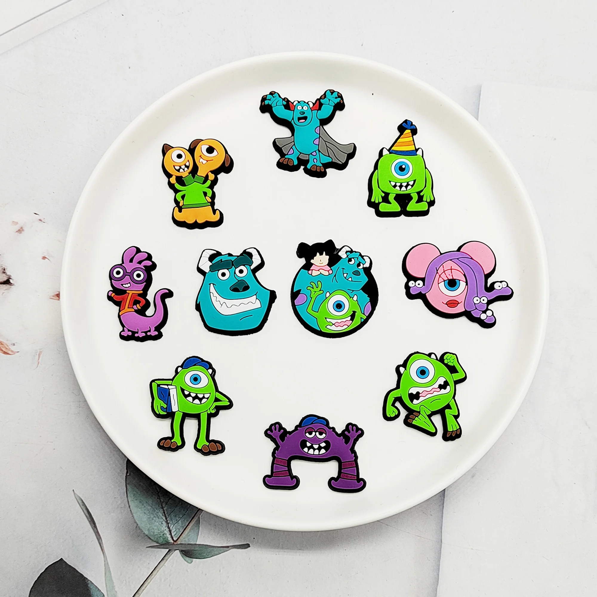 Miniso disney monsters university джеймс - Фотография_2