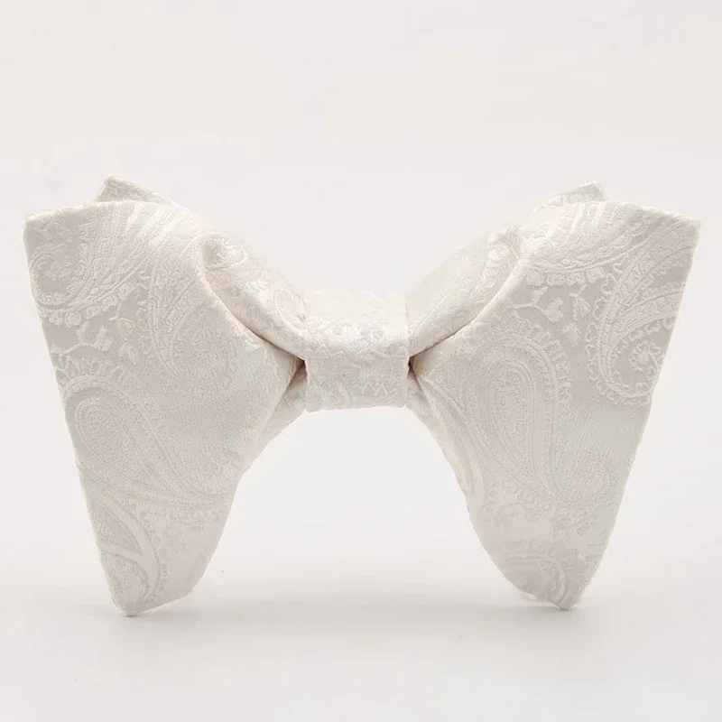 Модный однотонный галстук-бабочка для мужчин - Фотография_5