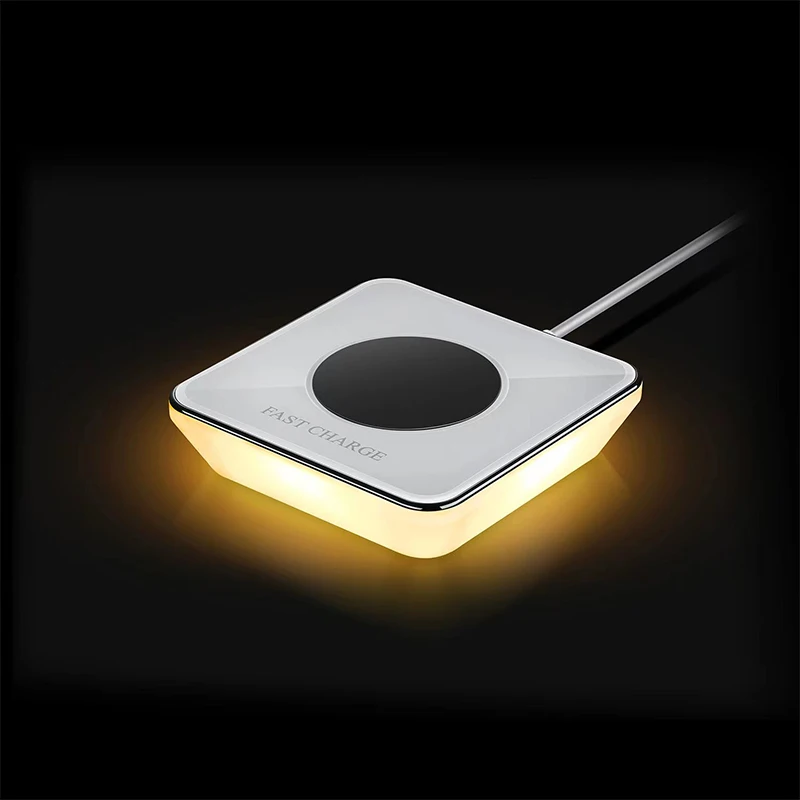 Настольная светодиодная лампа с беспроводным зарядным устройством - Фотография_3