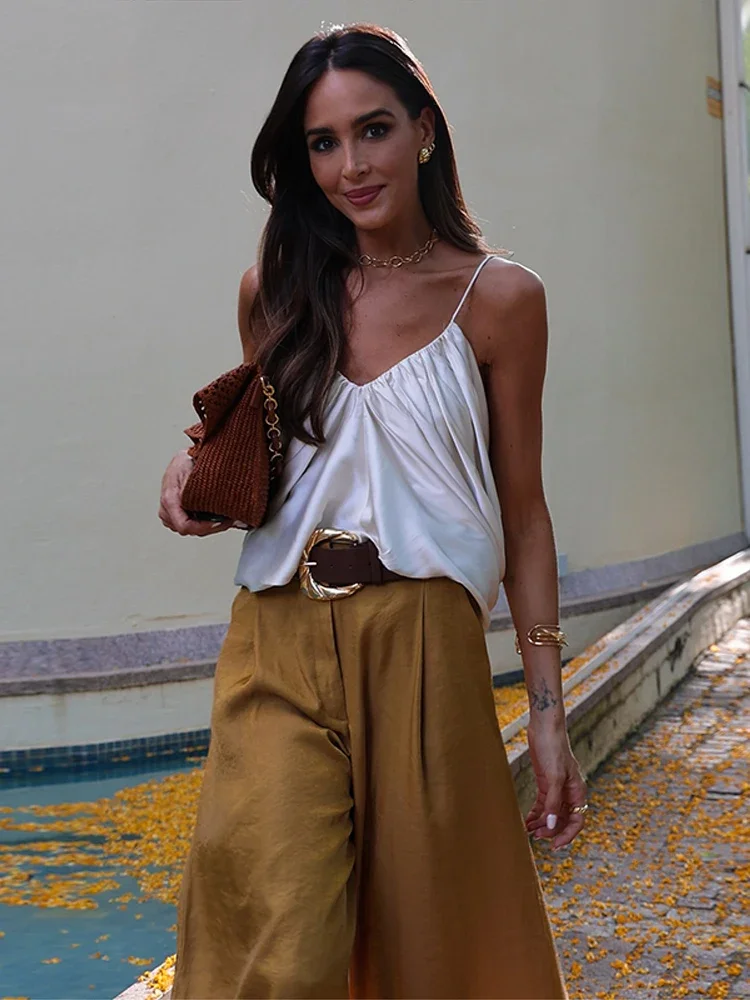 Модный женский костюм-тройка - Фотография_4