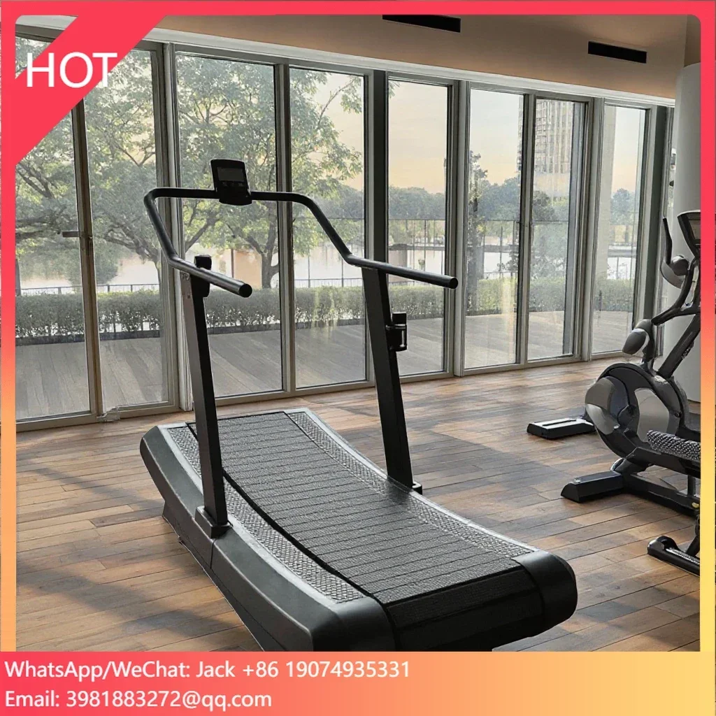 Коммерческая беговая дорожка для спортзала с изогнутым протектором