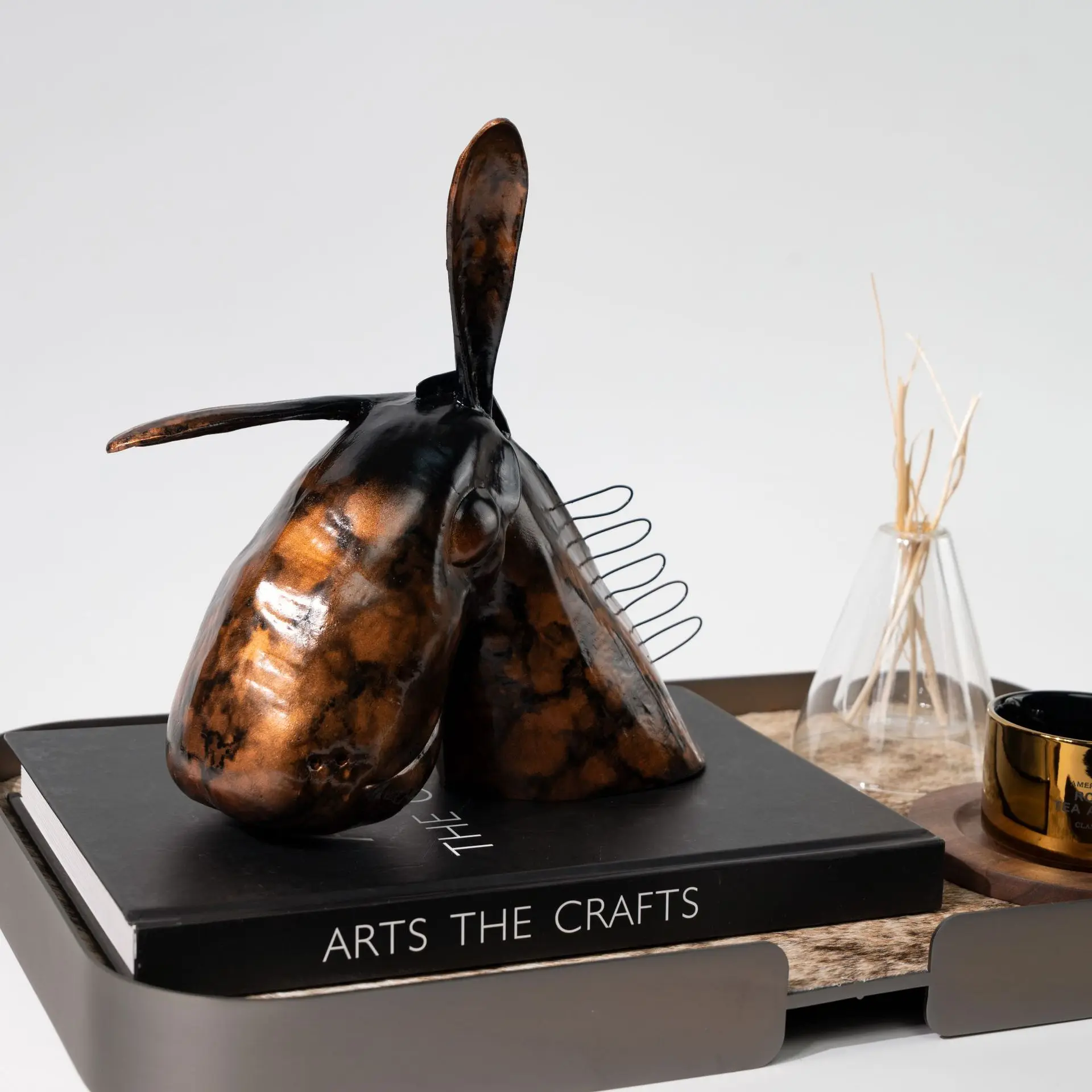 Современный светлый роскошный маленький осел - Фотография_3