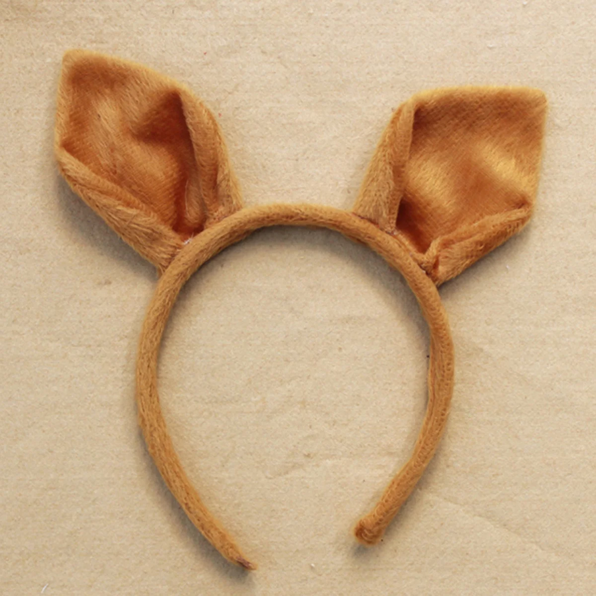 Светло-коричневый костюм кенгуру - Фотография_5