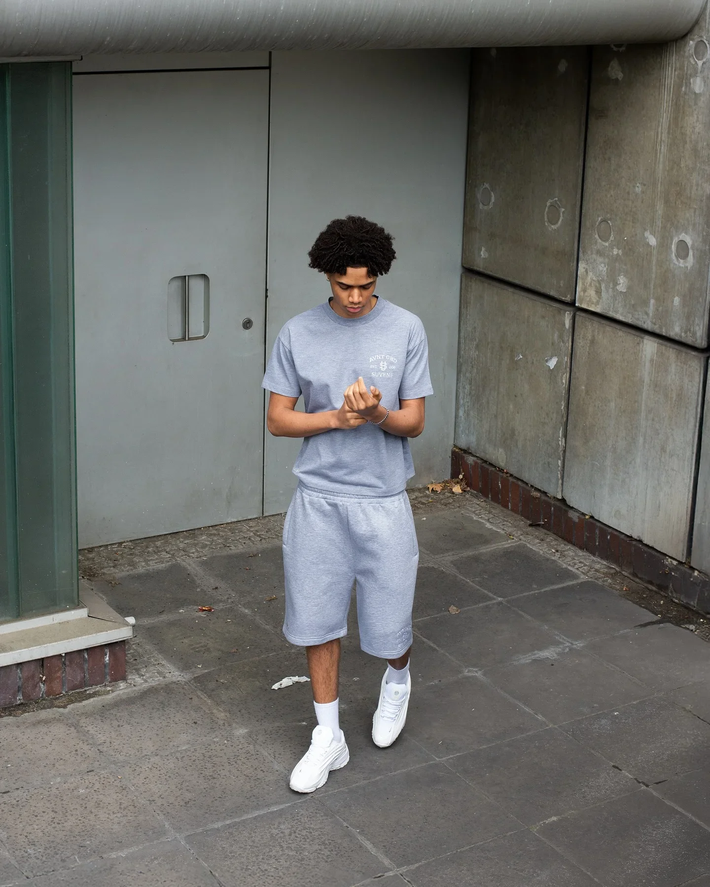 Модный мужской комплект high street из двух предметов - Фотография_4