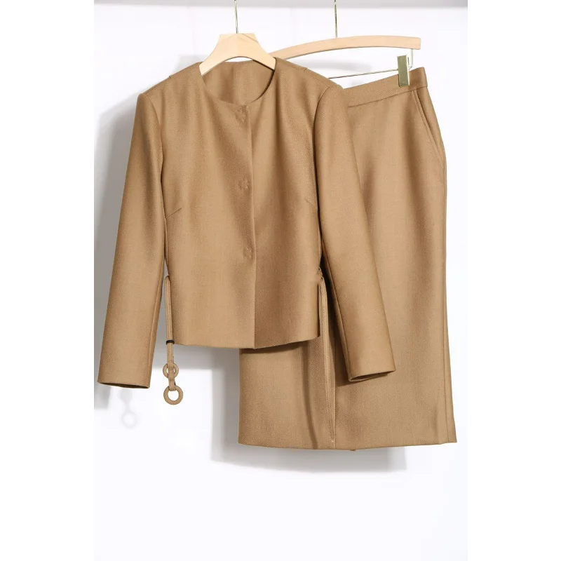 Женский шерстяной пиджак - Фотография_5