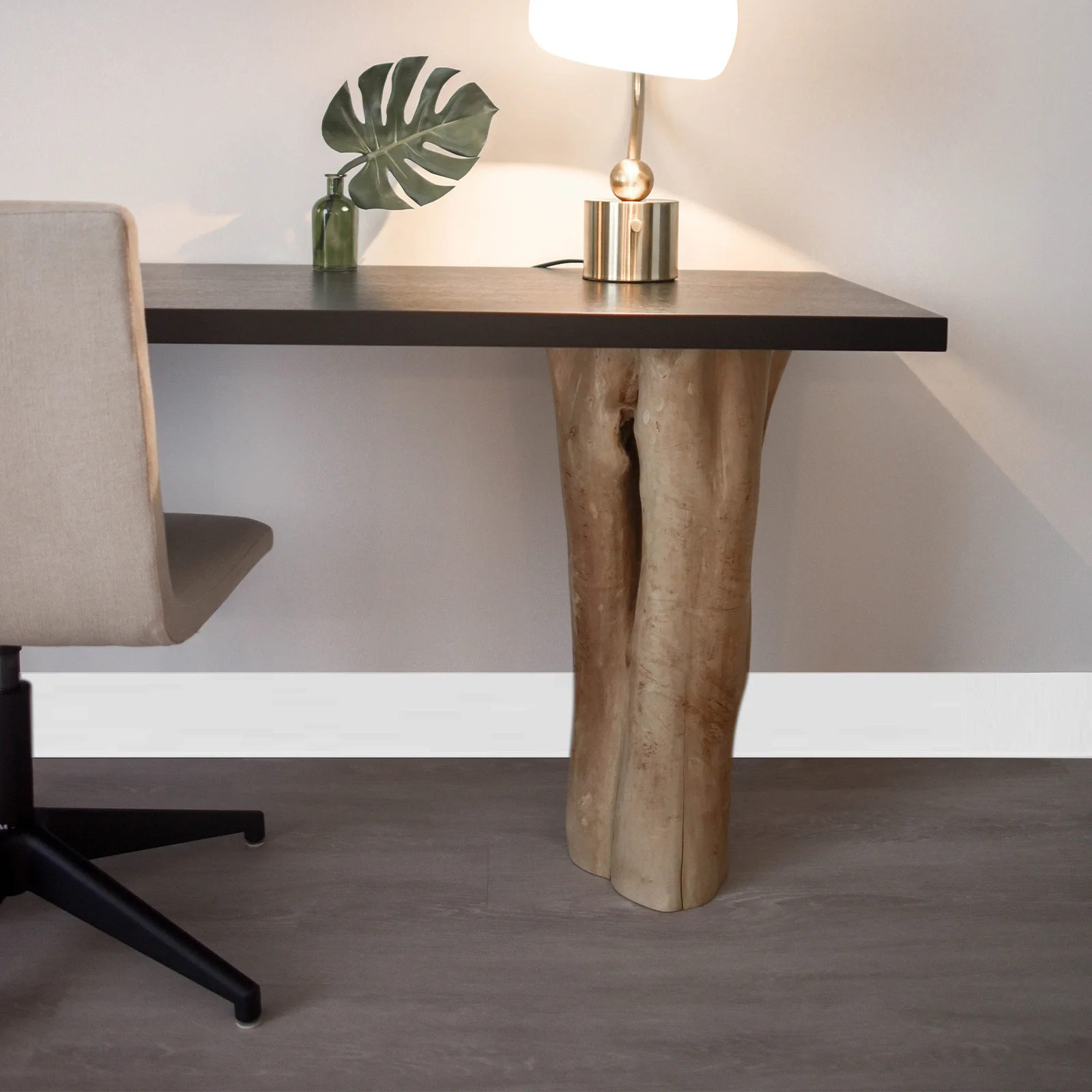 1 рулонный плинтус из пвх - Фотография_2