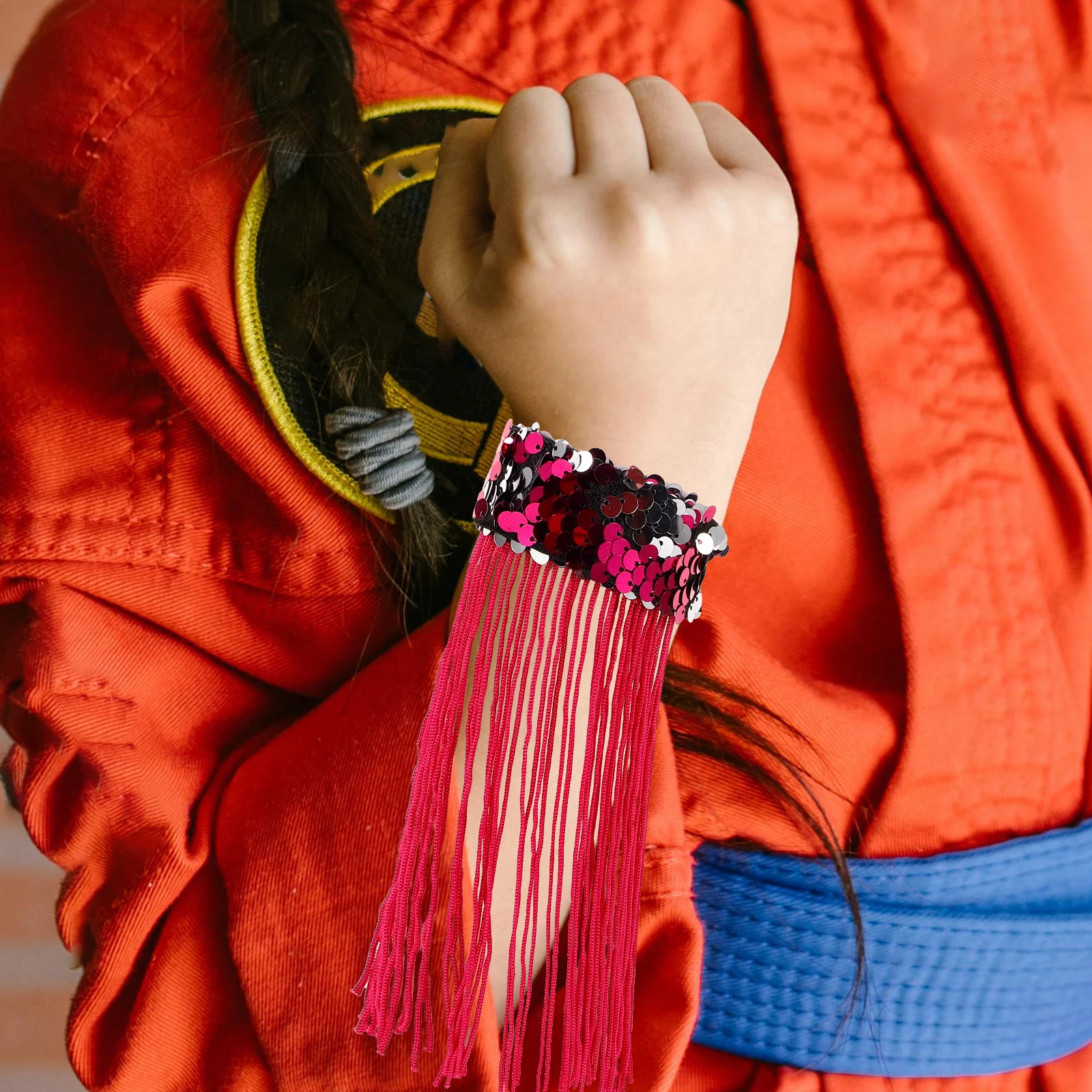 Кисточка, круг, фестиваль