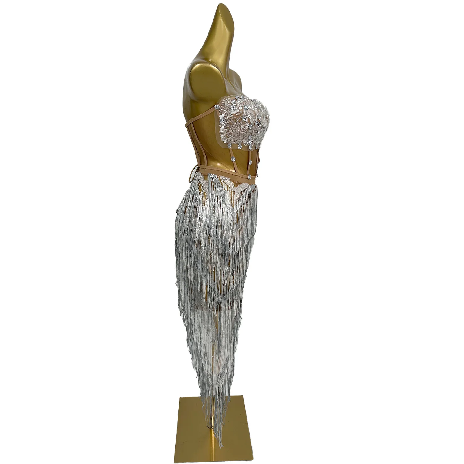 Короткие топы без бретелек со стразами и блестками - Фотография_3