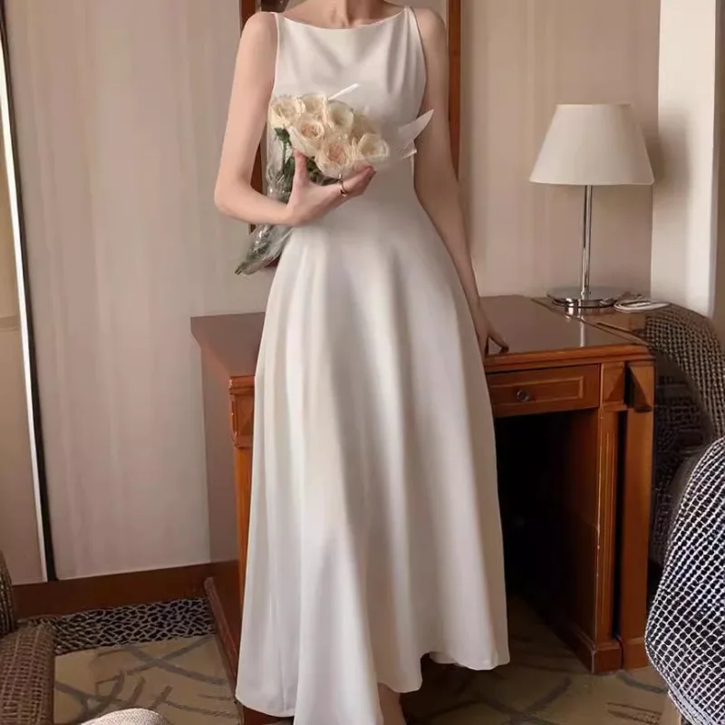 Женское платье миди на бретелях-спагетти во французском стиле - Фотография_2