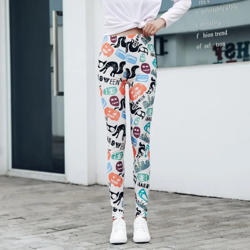 Сексуальные брюки с цветочным принтом - Фотография_2