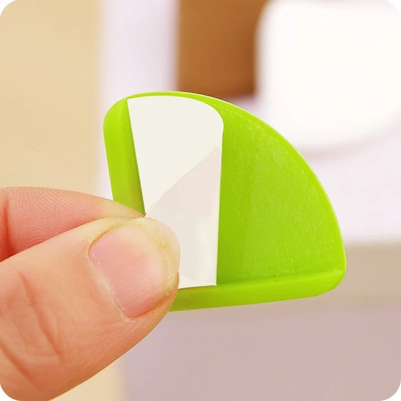 Защитные уголки для стола для детей - Фотография_2