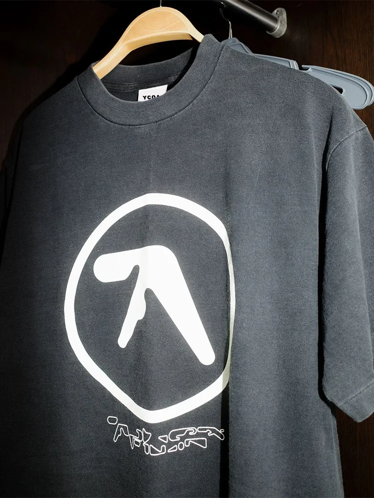 Мужская футболка aphex twin washed с черным принтом - Фотография_2