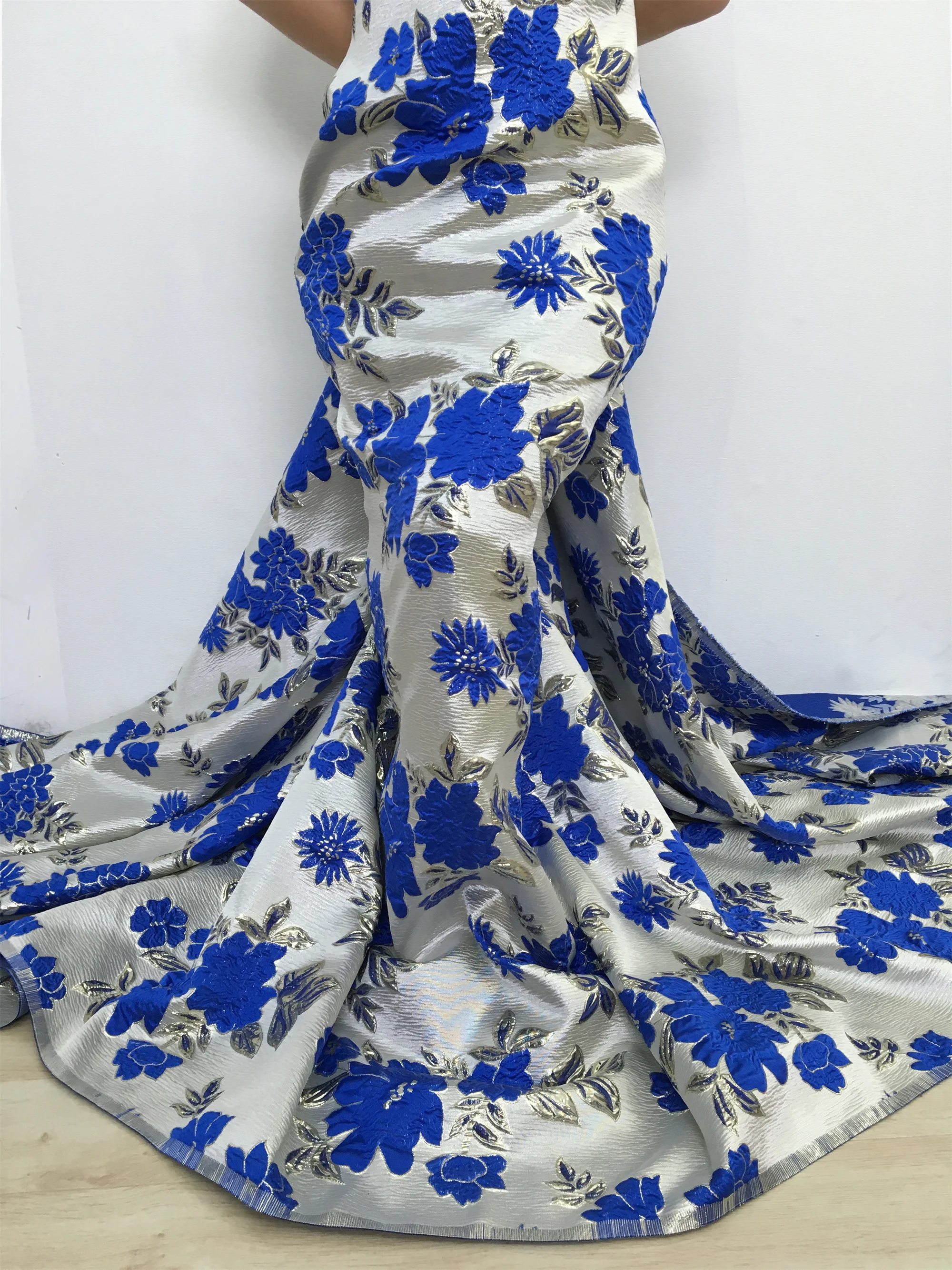 Африканская жаккардовая позолоченная - Фотография_2