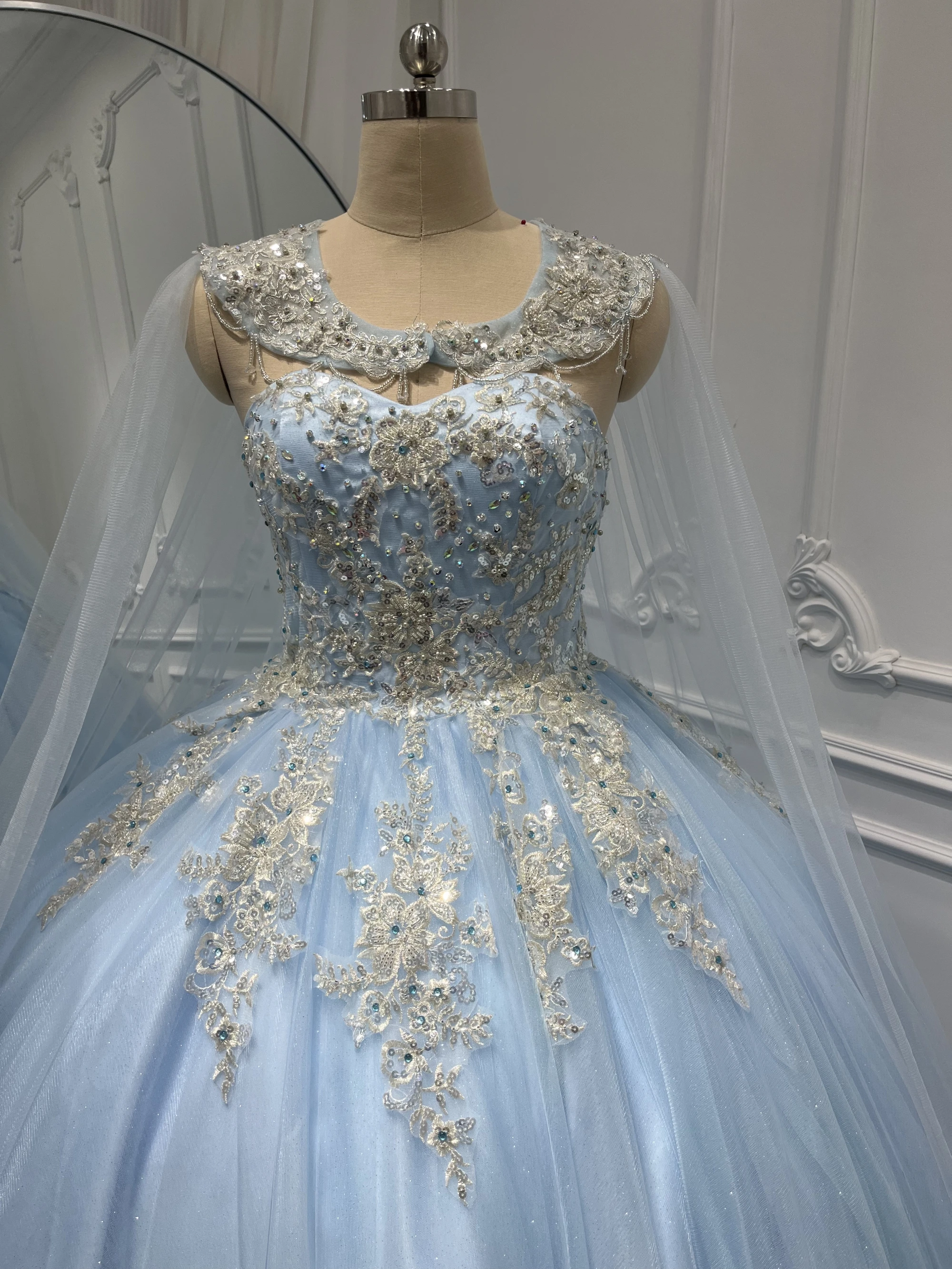Небесно-голубое платье quinceanera - Фотография_4